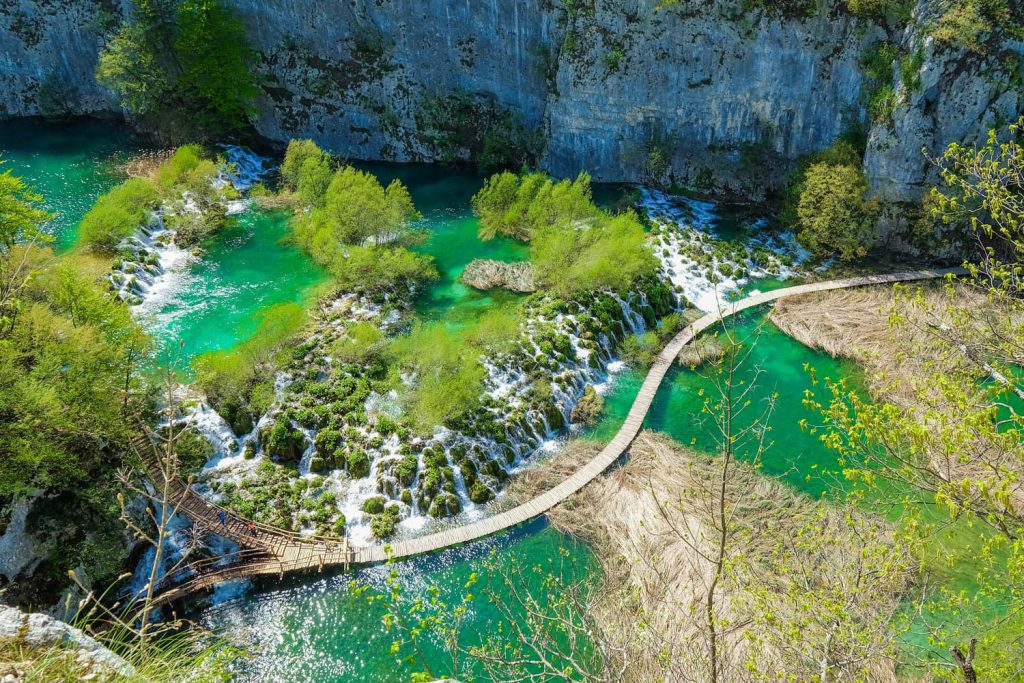 Ultimate Guide to Visiting Plitvice Lakes National Park, Croatia [2022 ]
