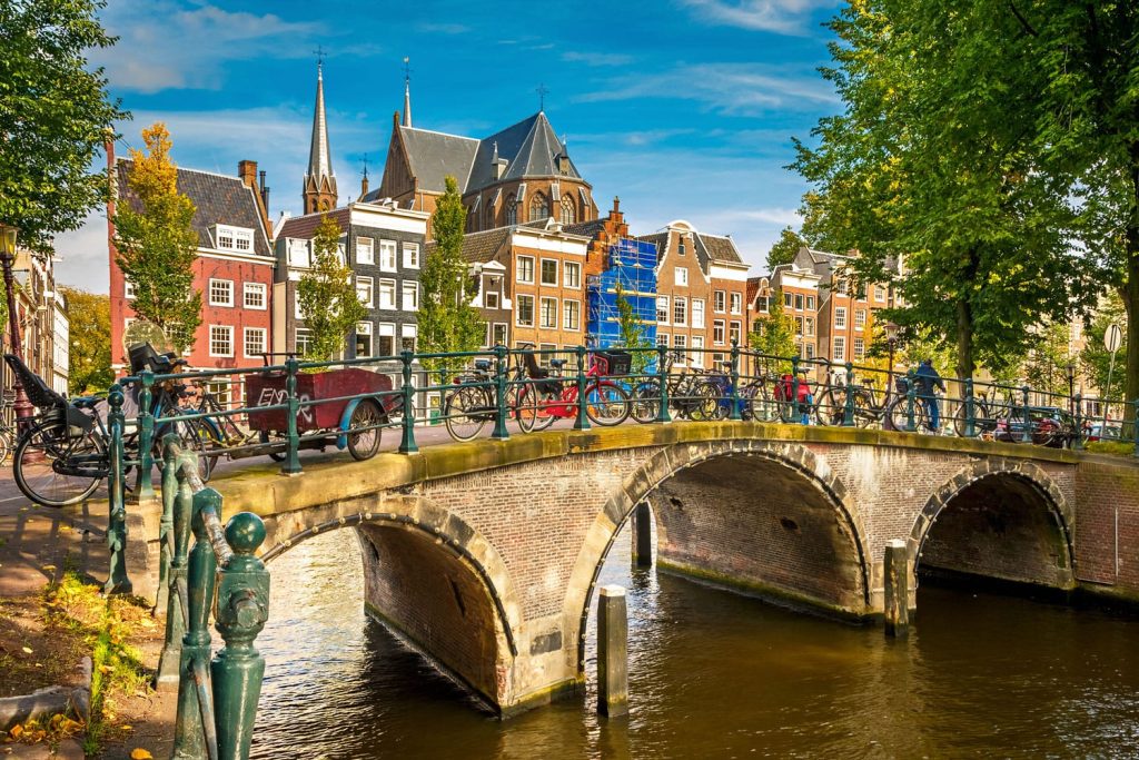 How to Skip the Lines at Europe’s Biggest Tourist Attractions