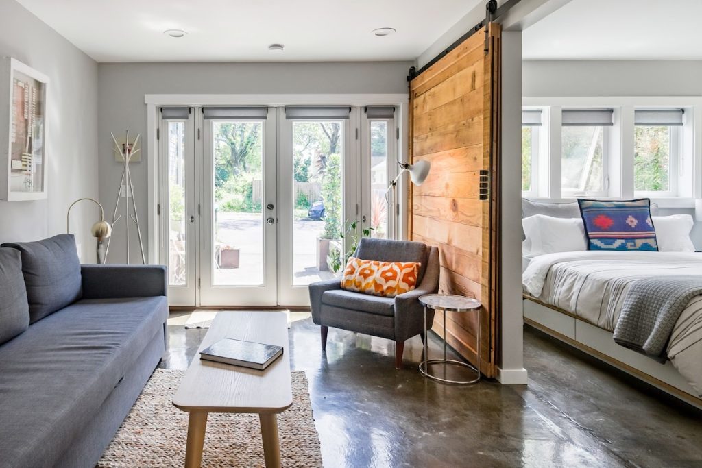 15 Best Airbnbs in Portland, OR (2023 Edition)