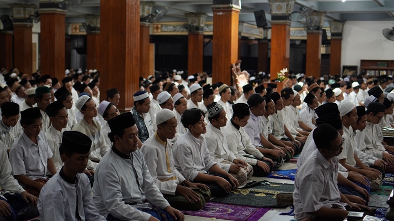 Ketika Santri Menulis, Pesantren Berbicara
