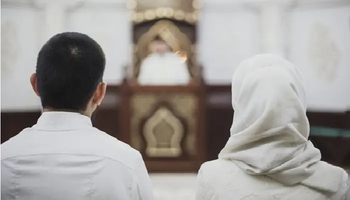 Seni Mengikis Rasa Cemburu secara Syar’i