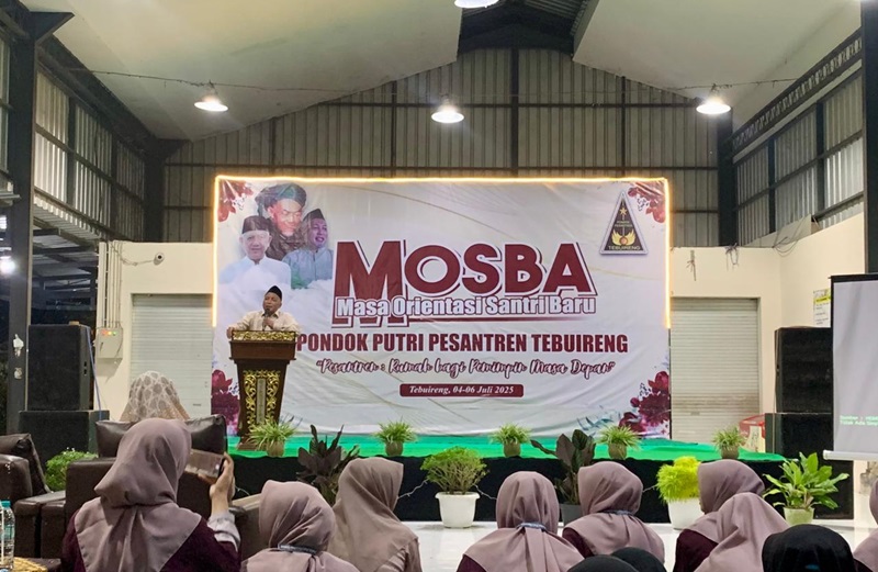 Pondok Putri Tebuireng Gelar MOSBA 2025 dengan Semangat Kepemimpinan