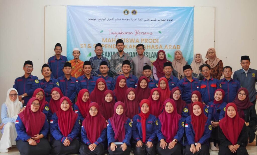 Jelang Akhir Studi, Mahasiswa PBA UNHASY Gelar Tasyakuran Bersama