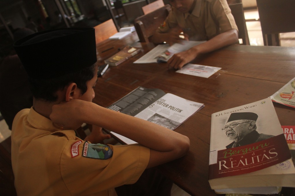Krisis Literasi Indonesia: Ancaman Nyata bagi Generasi Muda?