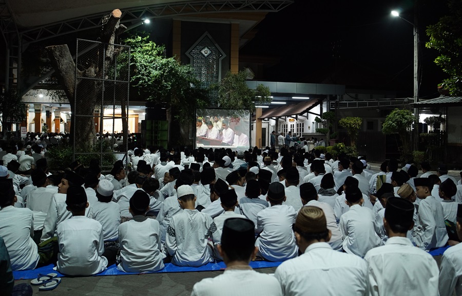 Hukum Maulid Nabi Menurut KH. Hasyim Asy’ari dan Syaikh Ihsan Jampes, Bolehkah?