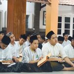 Dilema Pembina Pesantren | Tebuireng Online
