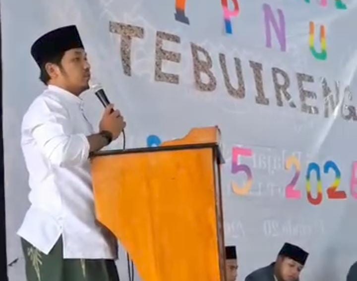 Wakil Kepala Pondok Tebuireng Motivasi Santri Istikamah Berkhidmat