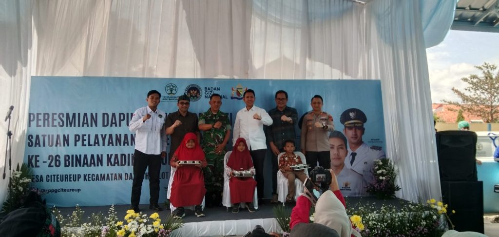 Dapur SPPG Dayeuhkolot 4 Sukabirus Diresmikan Camat Asep Suryadi